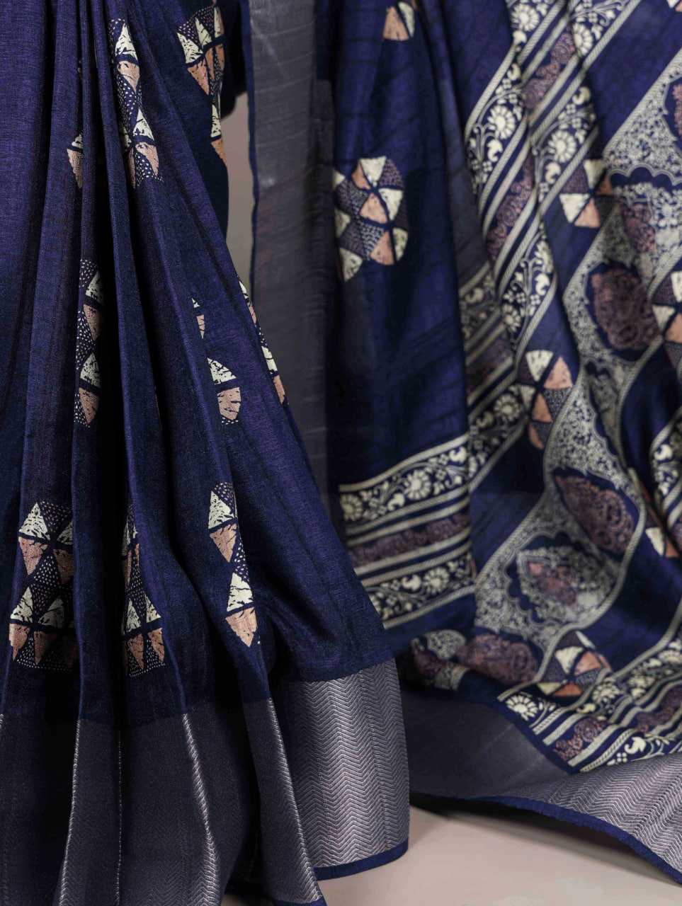 Zari Border Saree