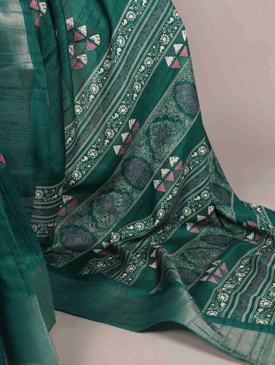 Zari Border Saree