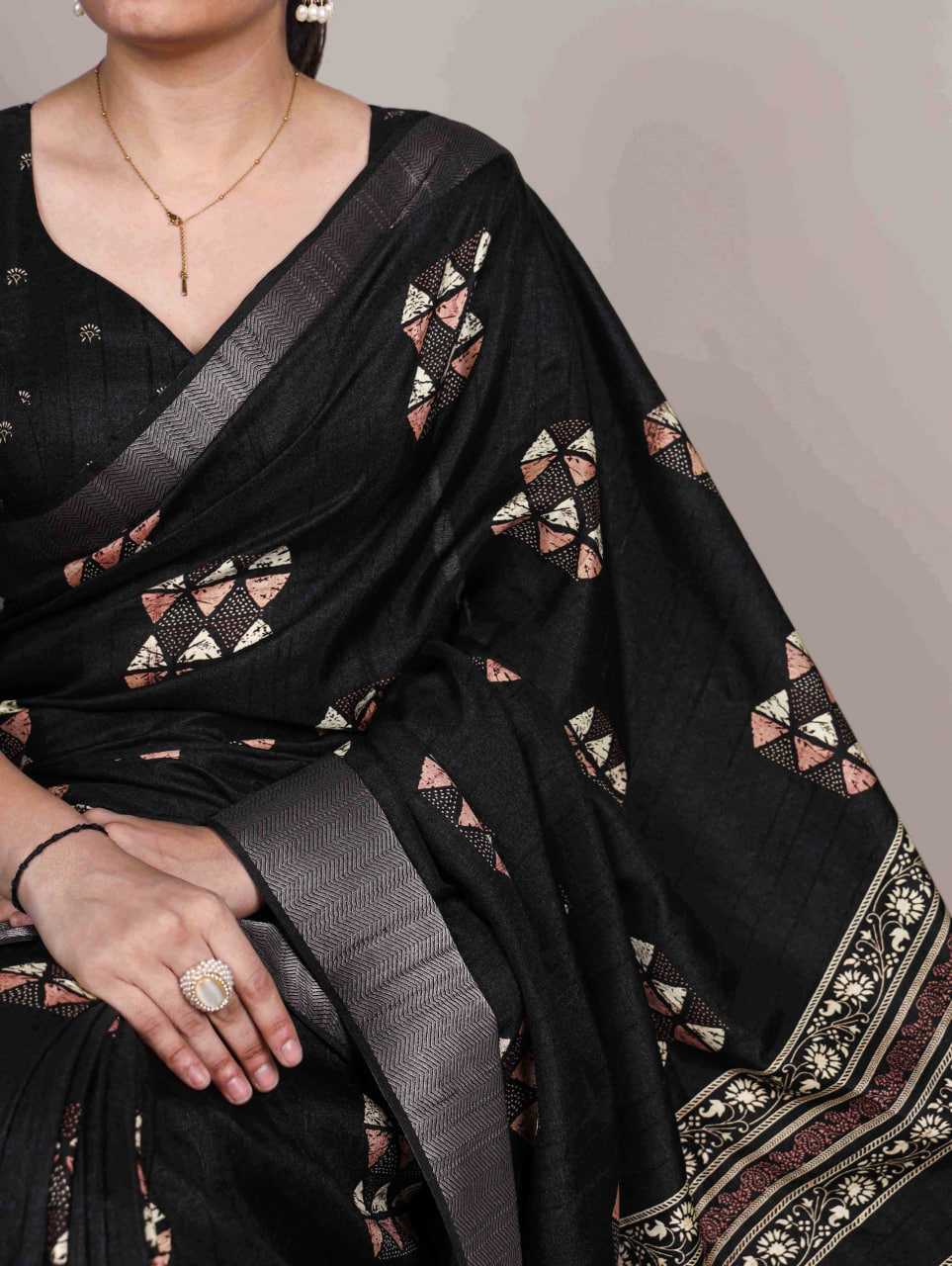 Zari Border Saree