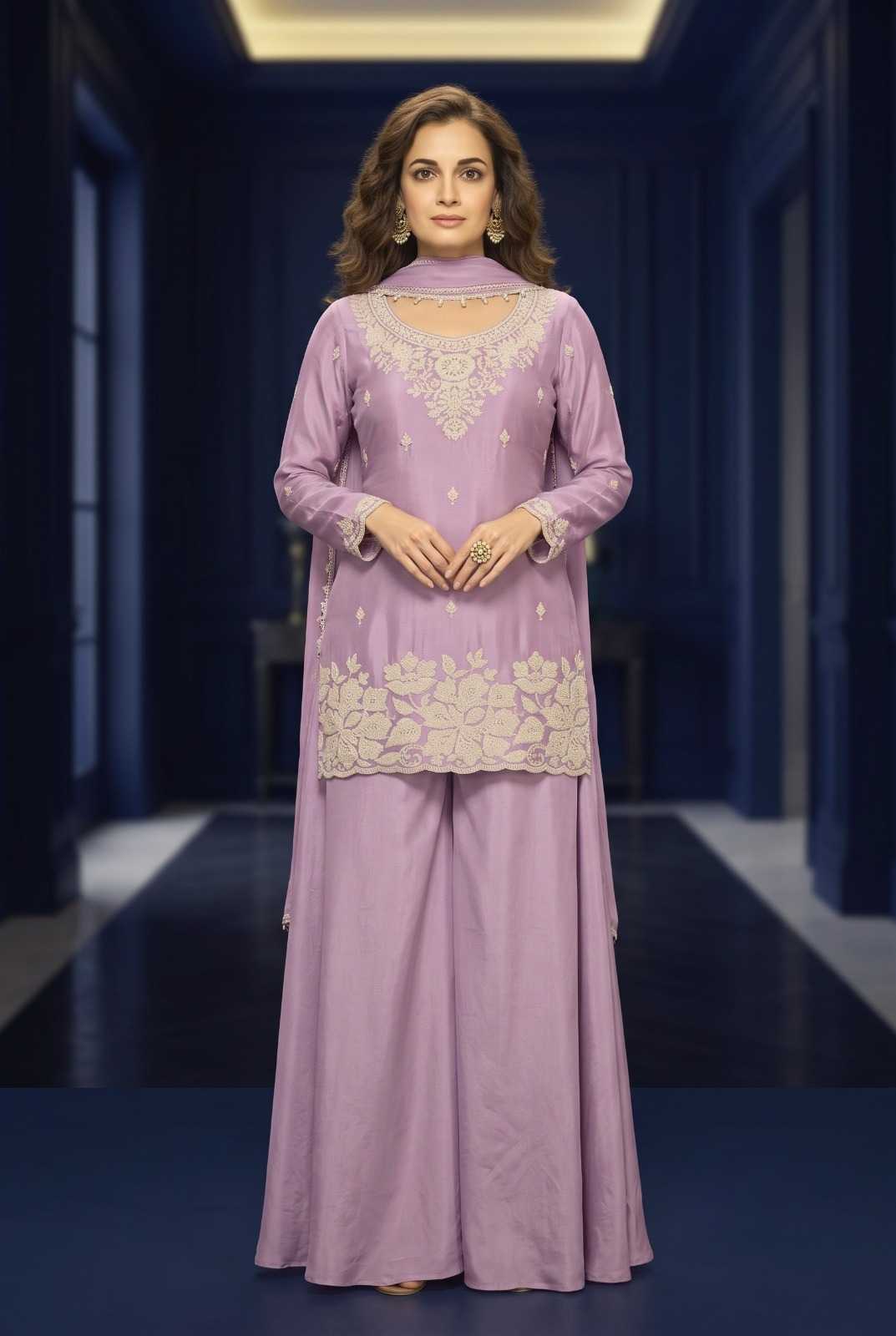 Chinon Palazzo Suit