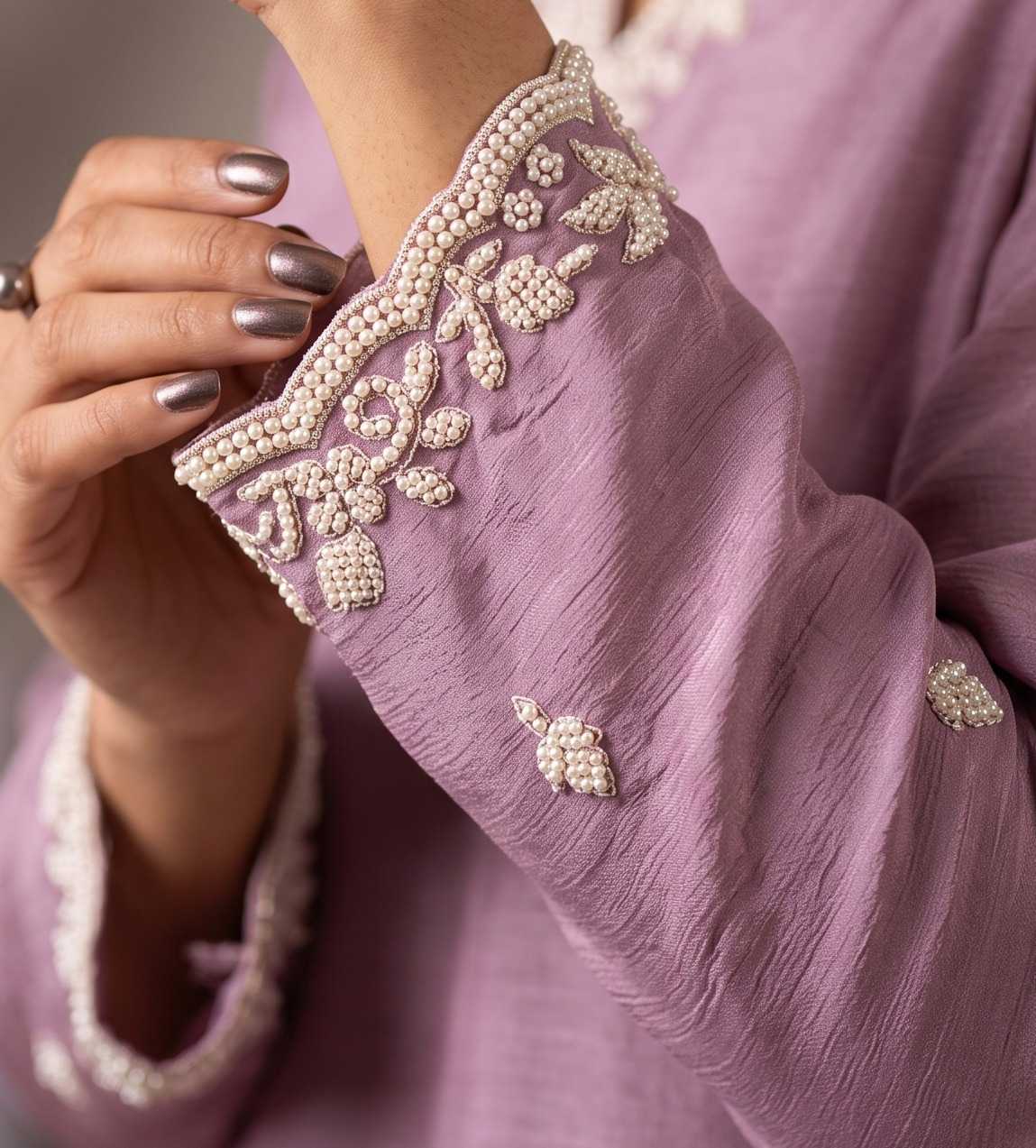Chinon Palazzo Suit