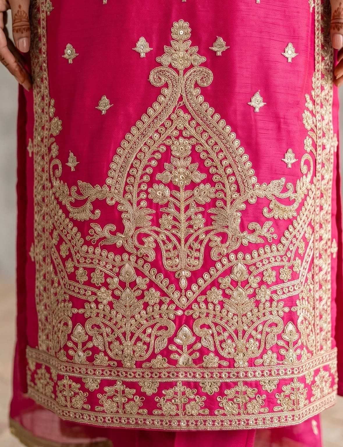 Chinon Ladies Salwar Suit