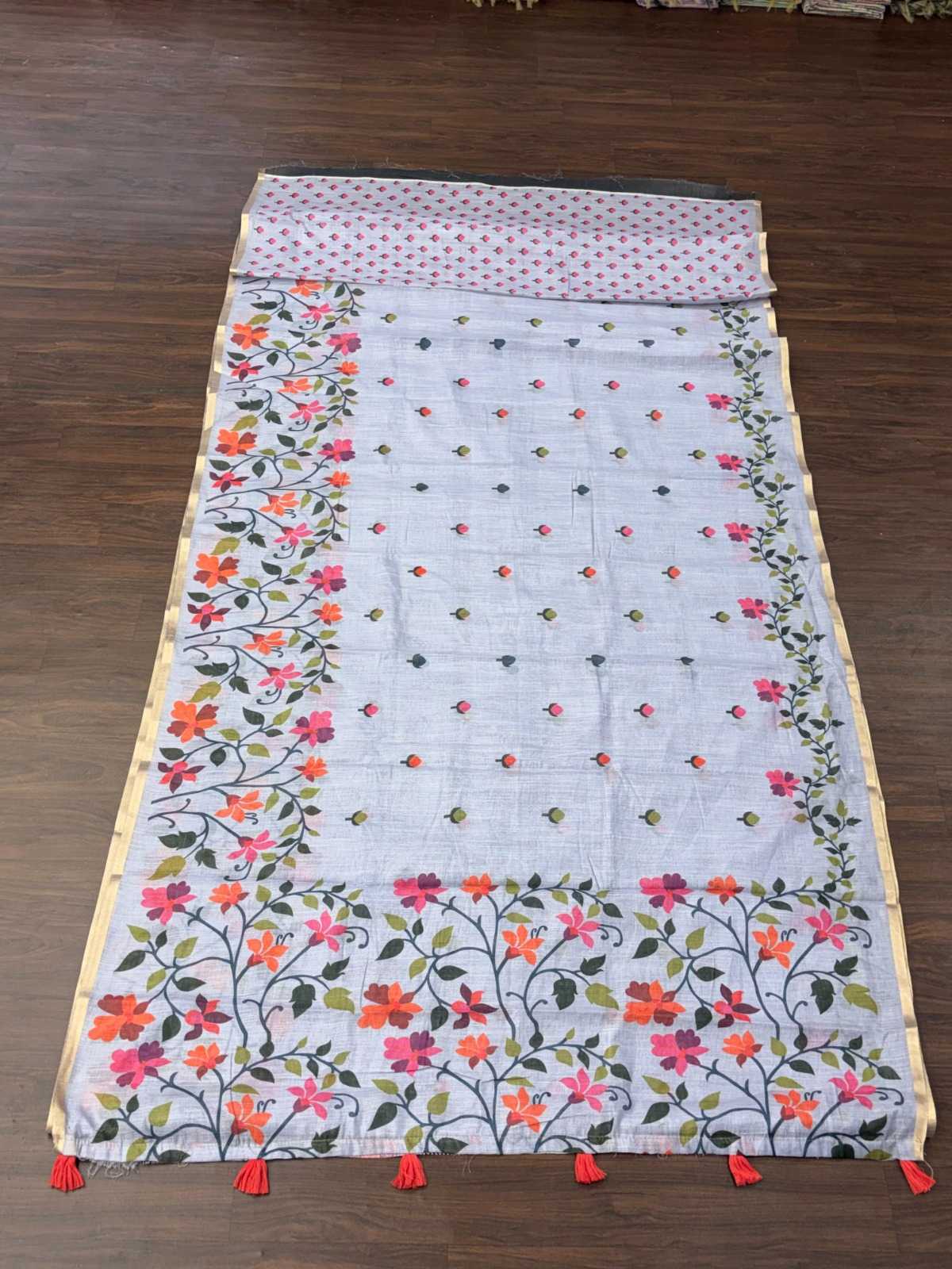 Linen Floral Saree