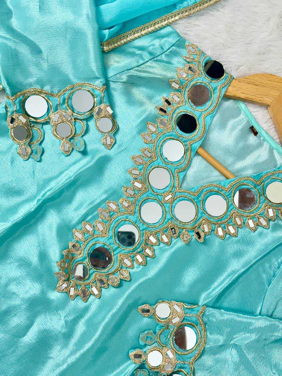 Chinon Silk Ladies Suit
