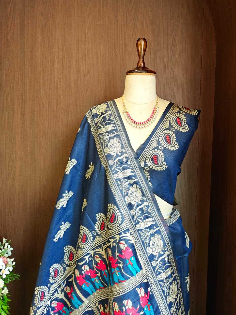 Handloom Silk Traditional Saree