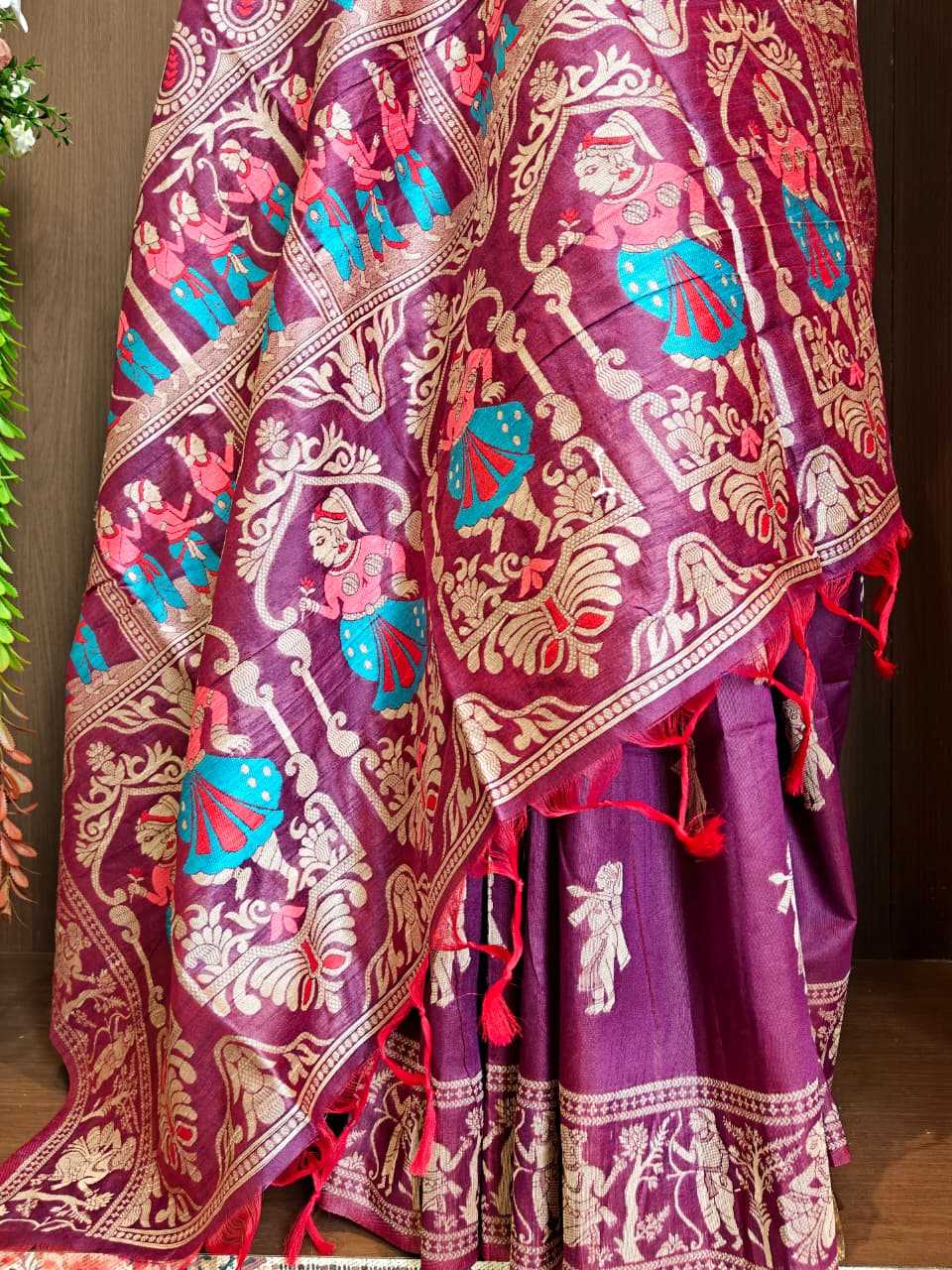 Handloom Silk Traditional Saree