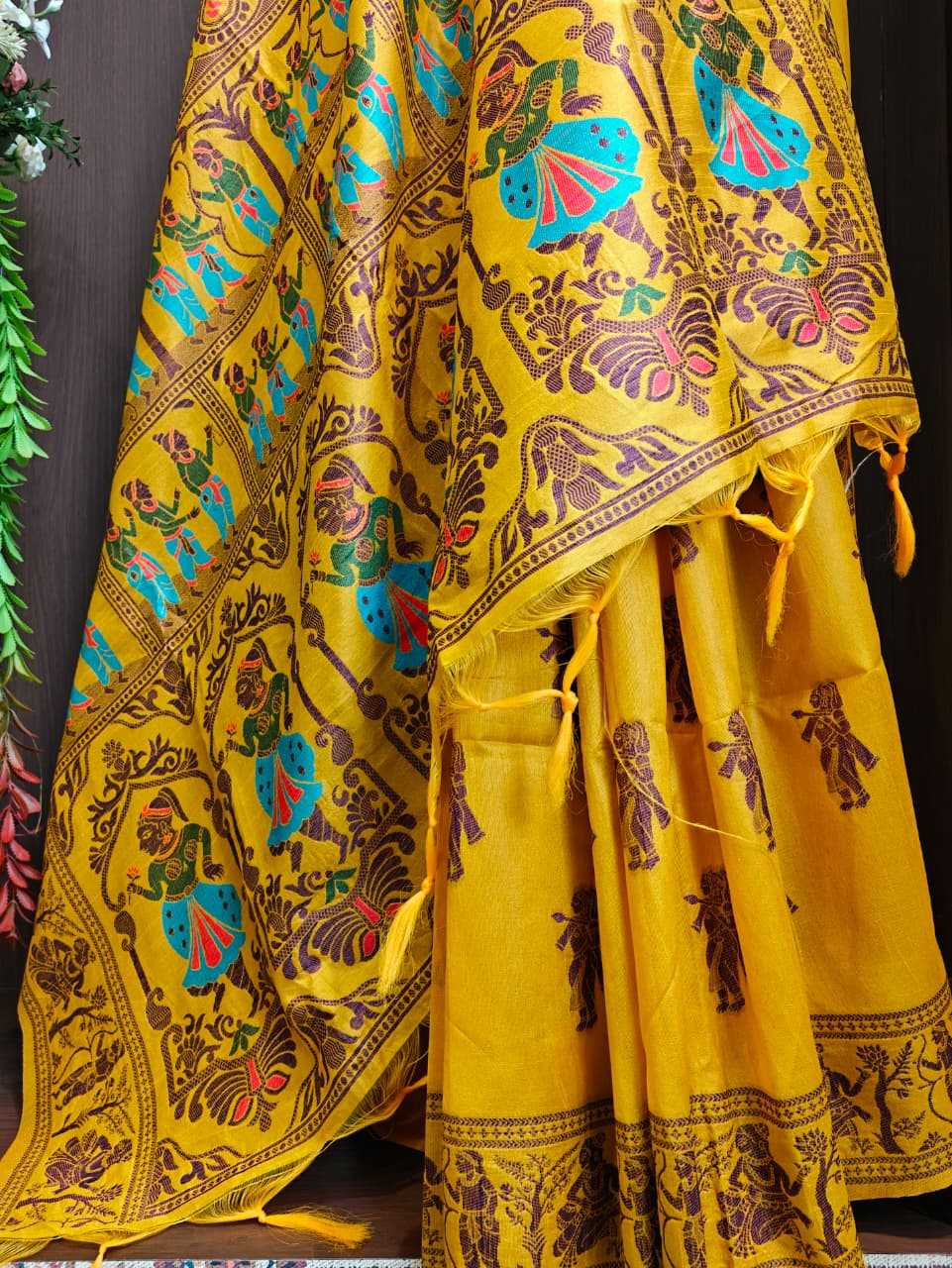 Handloom Silk Traditional Saree