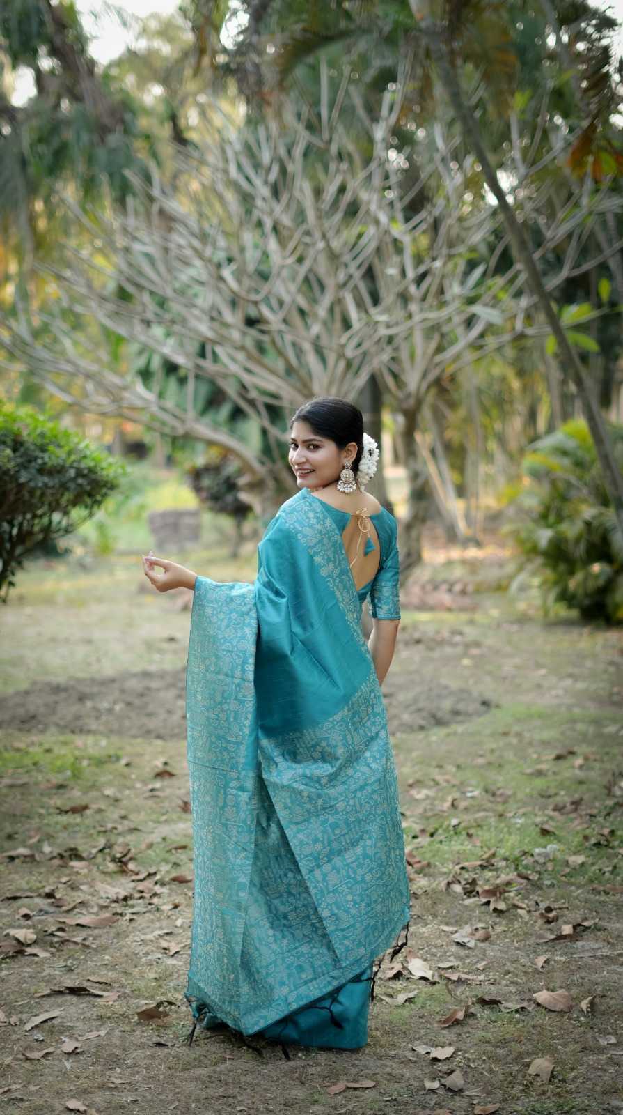 Have Handloom Silk Designer Saree