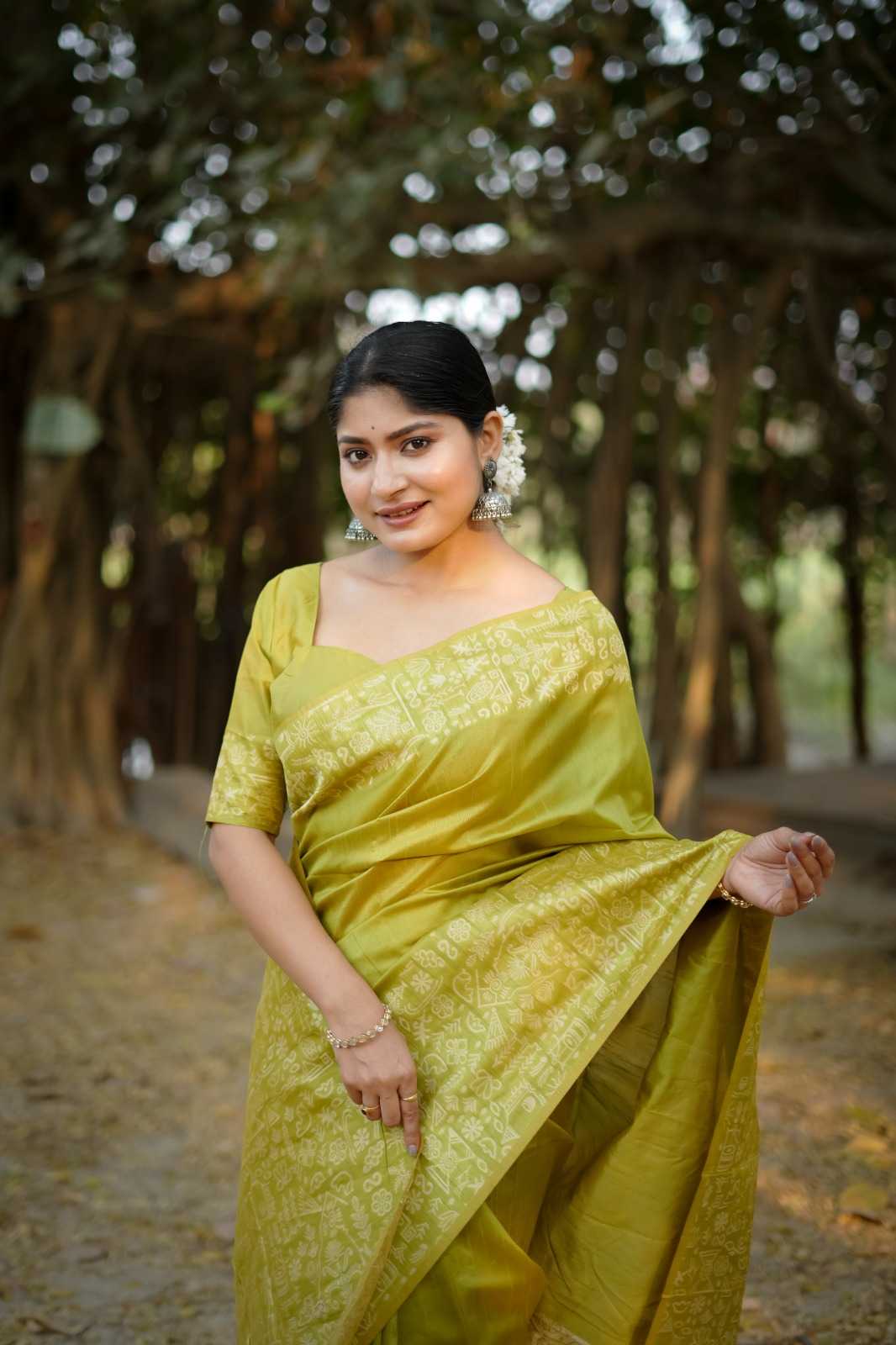 Have Handloom Silk Designer Saree