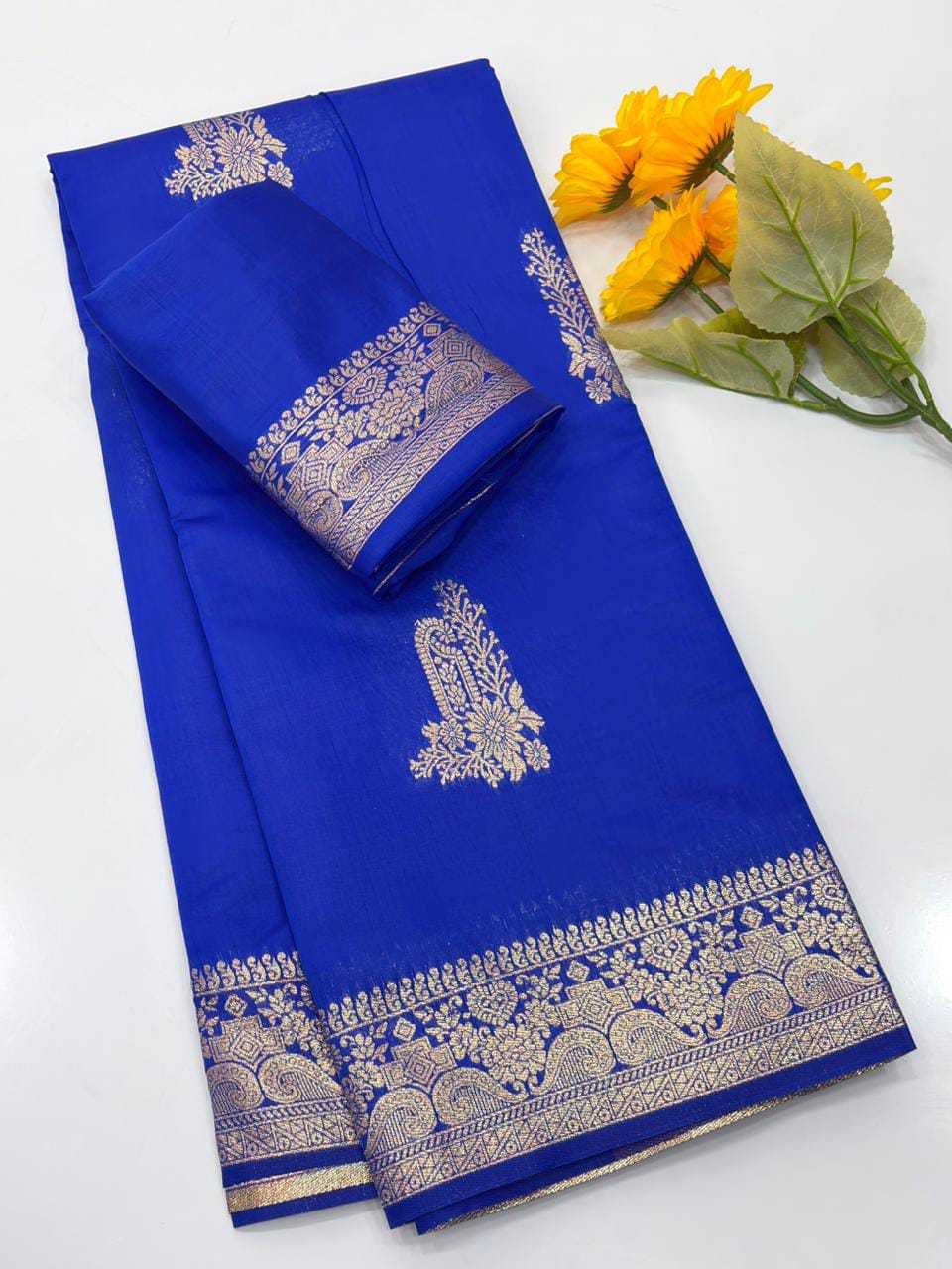 Nary Banarasi Soft Silk Designer Saree