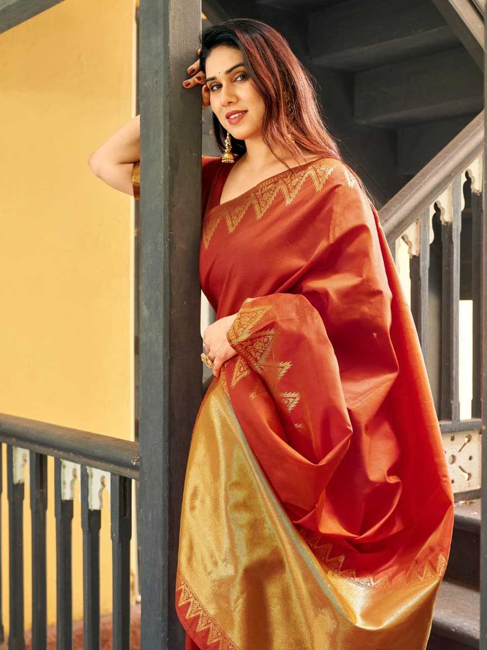 NOW Banarasi Soft Silk Zari Border Saree