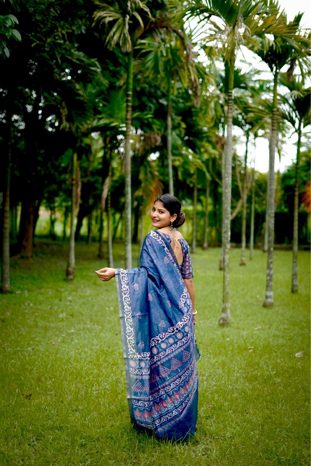 Pretty Soft Silk Zari Border Saree
