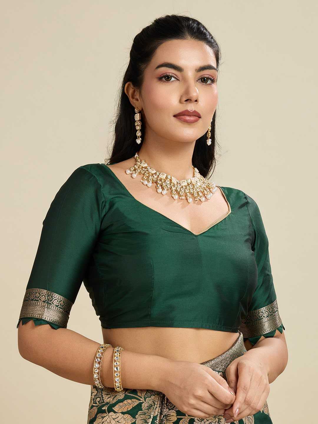 Sakina Kanjivaram Silk Kanjeevaram Saree