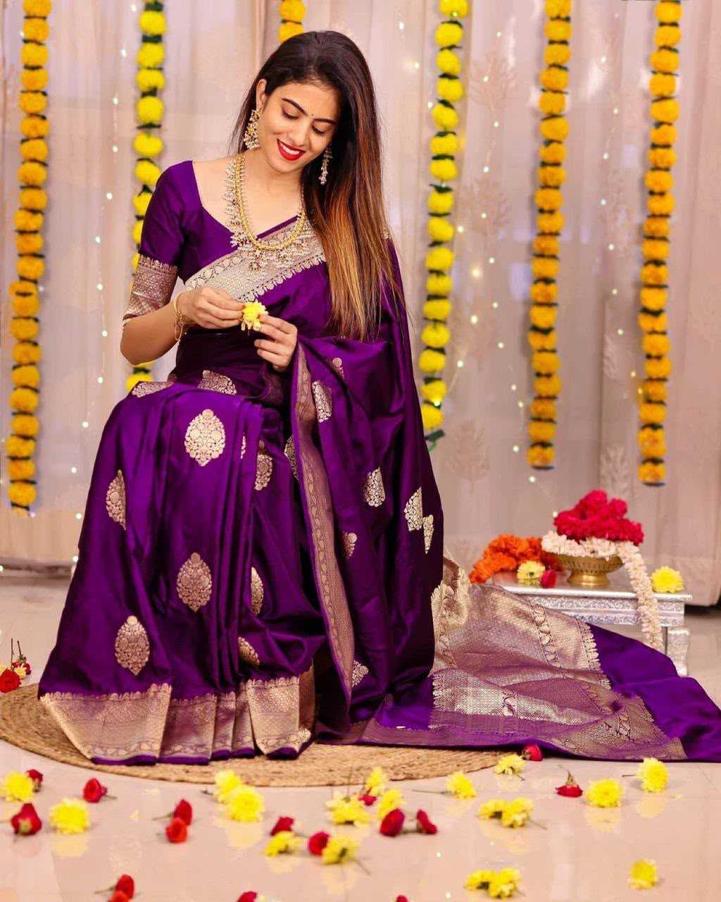 Lichi Silk Soft Saree in Maroon