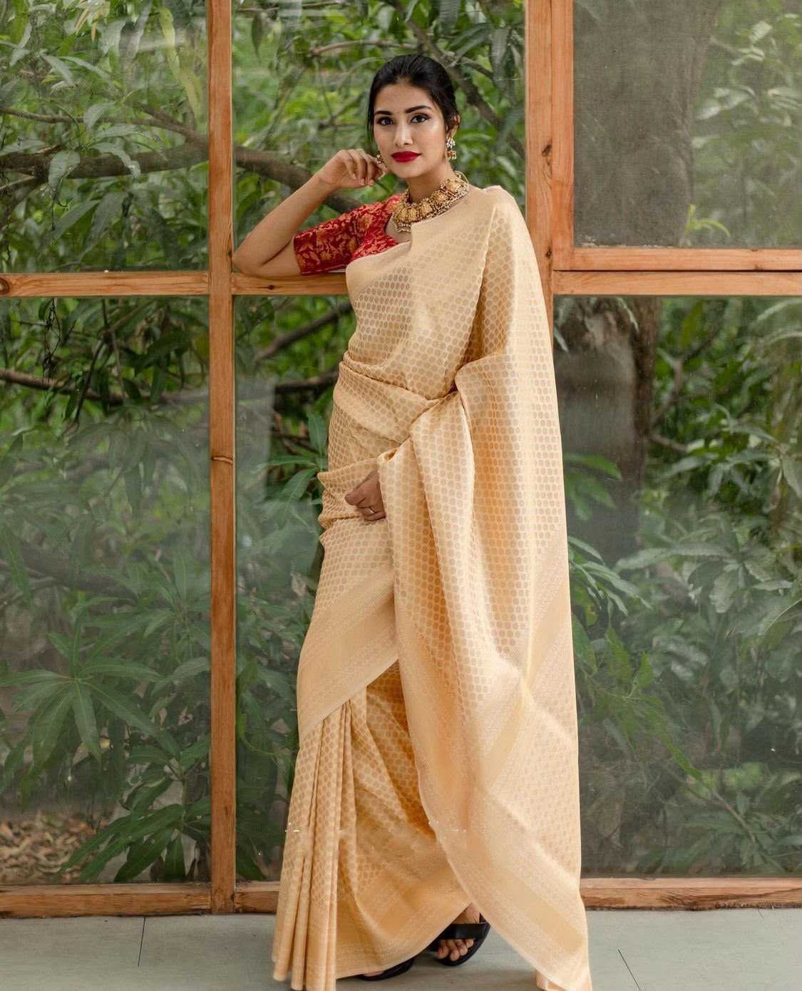 Lichi Silk Jacquard Saree