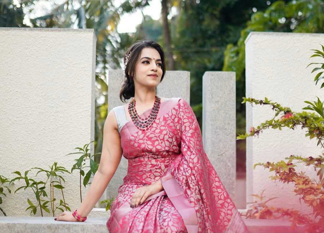 Lichi Silk Party Wear Saree