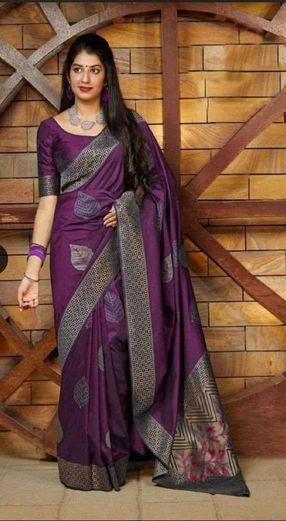Lichi Silk Soft Saree in Black