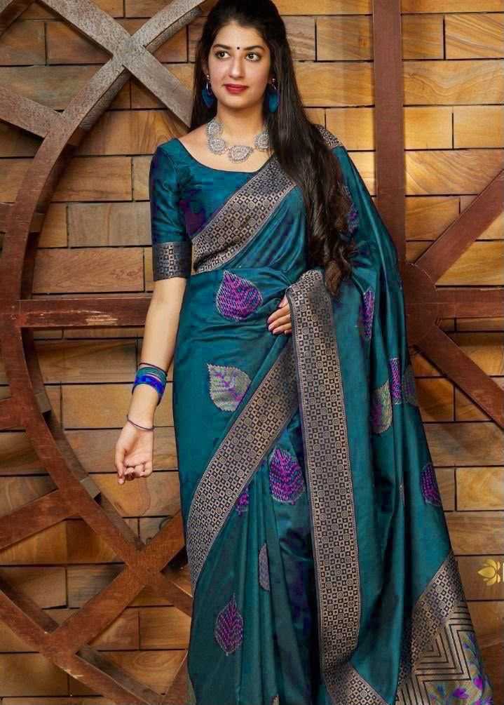 Lichi Silk Soft Saree in Black