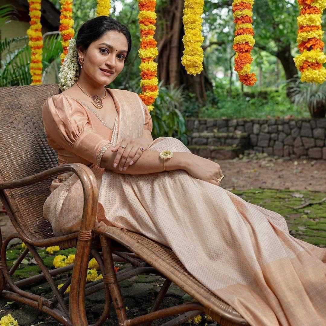 Lichi Silk Soft Saree in Lavender