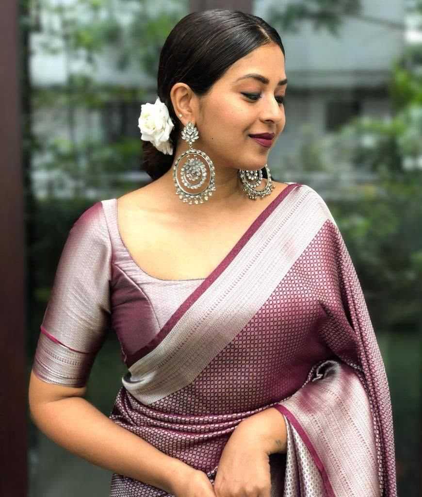 Lichi Silk Soft Saree in Lavender