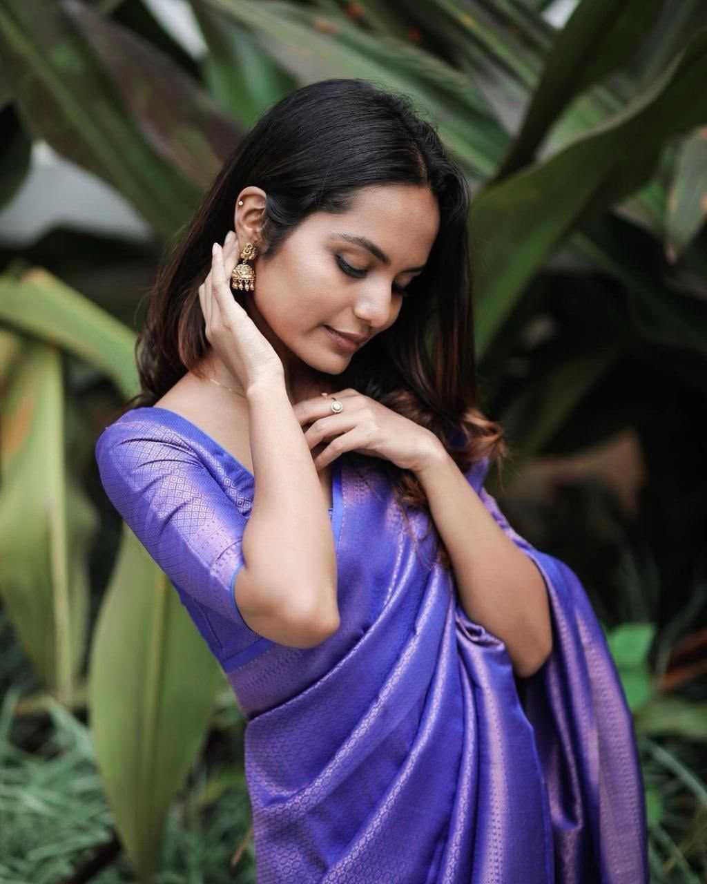 Lichi Silk Soft Saree in Rama