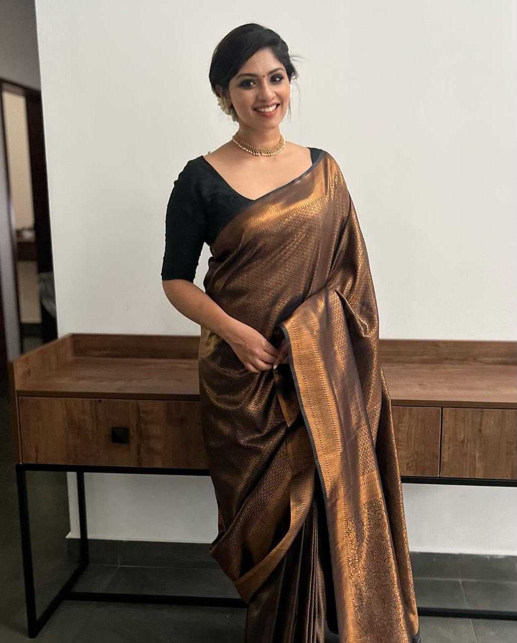Lichi Silk Soft Saree in Rama