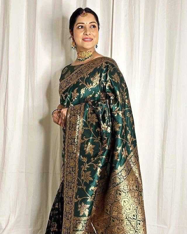 Lichi Silk Soft Saree in Rani