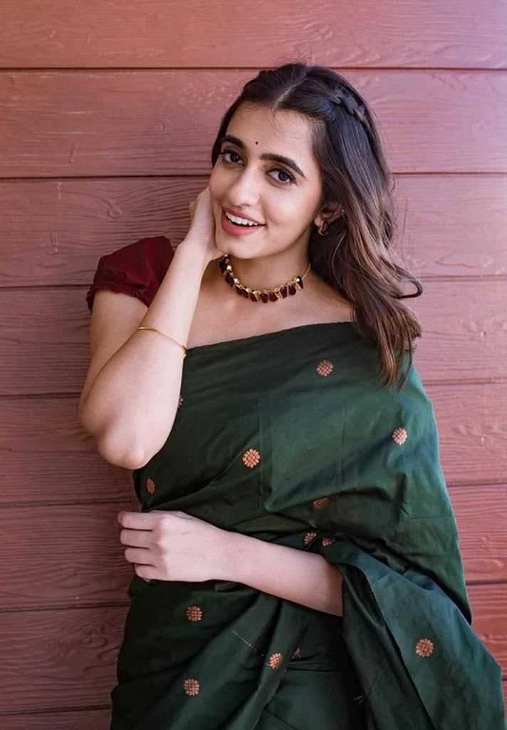 Lichi Silk Party Wear Saree