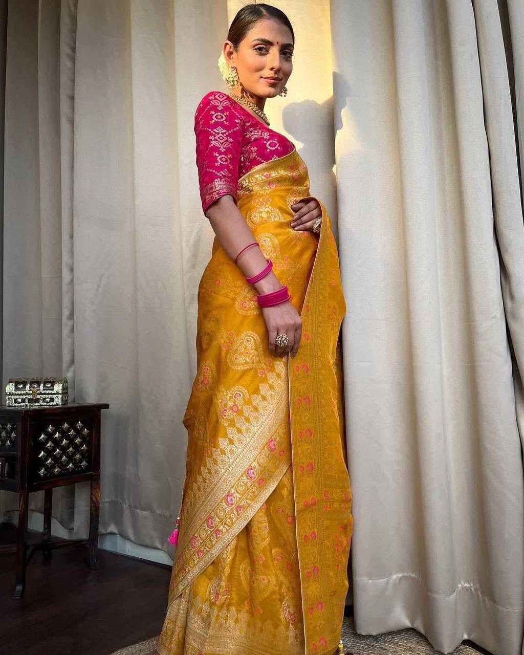 Lichi Silk Soft Saree in Coral
