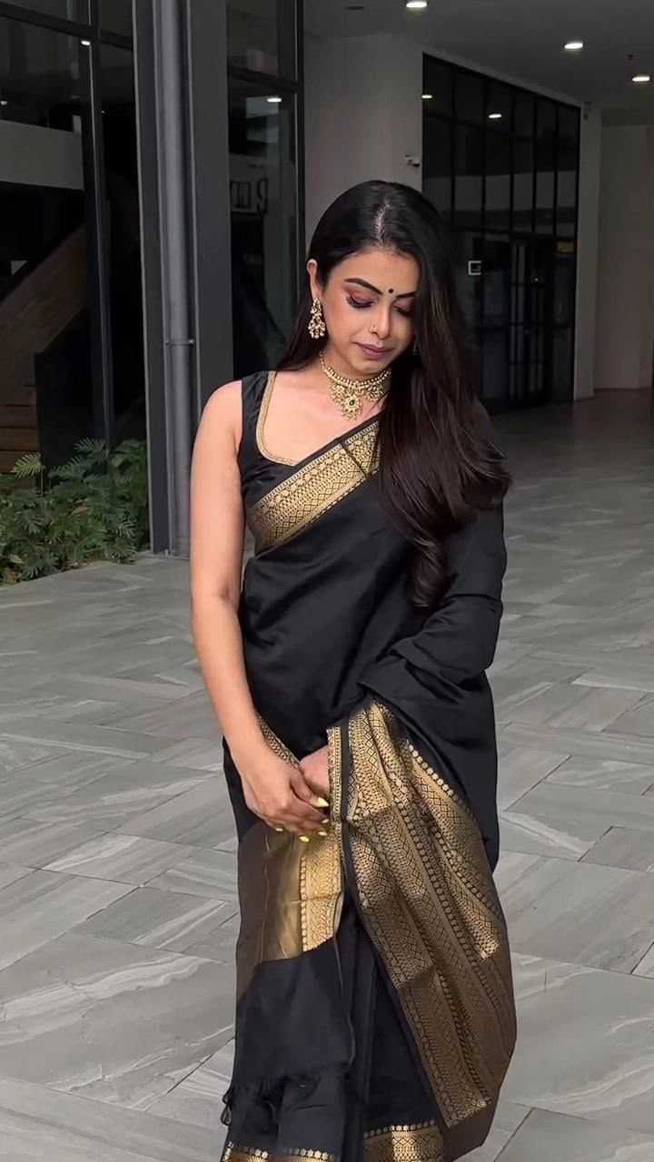 Lichi Silk Soft Saree 5095