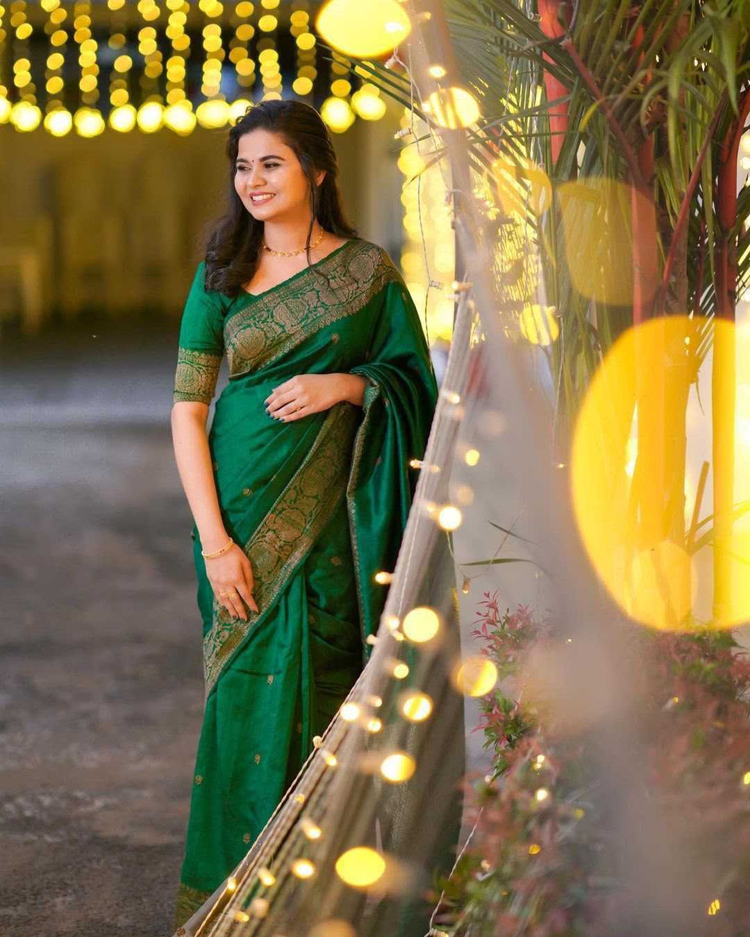 Lichi Silk Soft Saree 6075