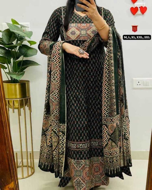Ayati Cotton Printed Kurti