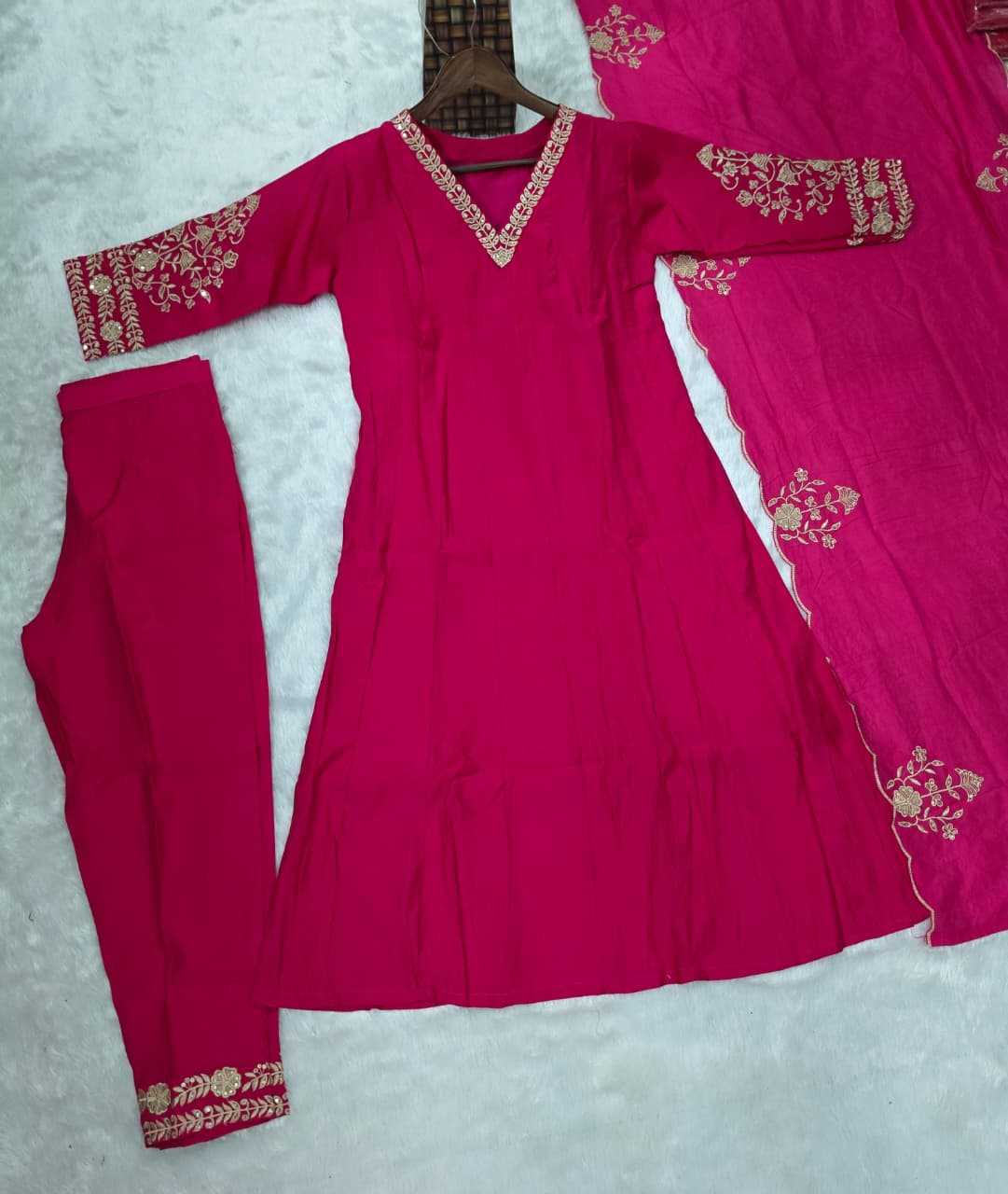 Shefali Viscose Chanderi Party Wear Kurti