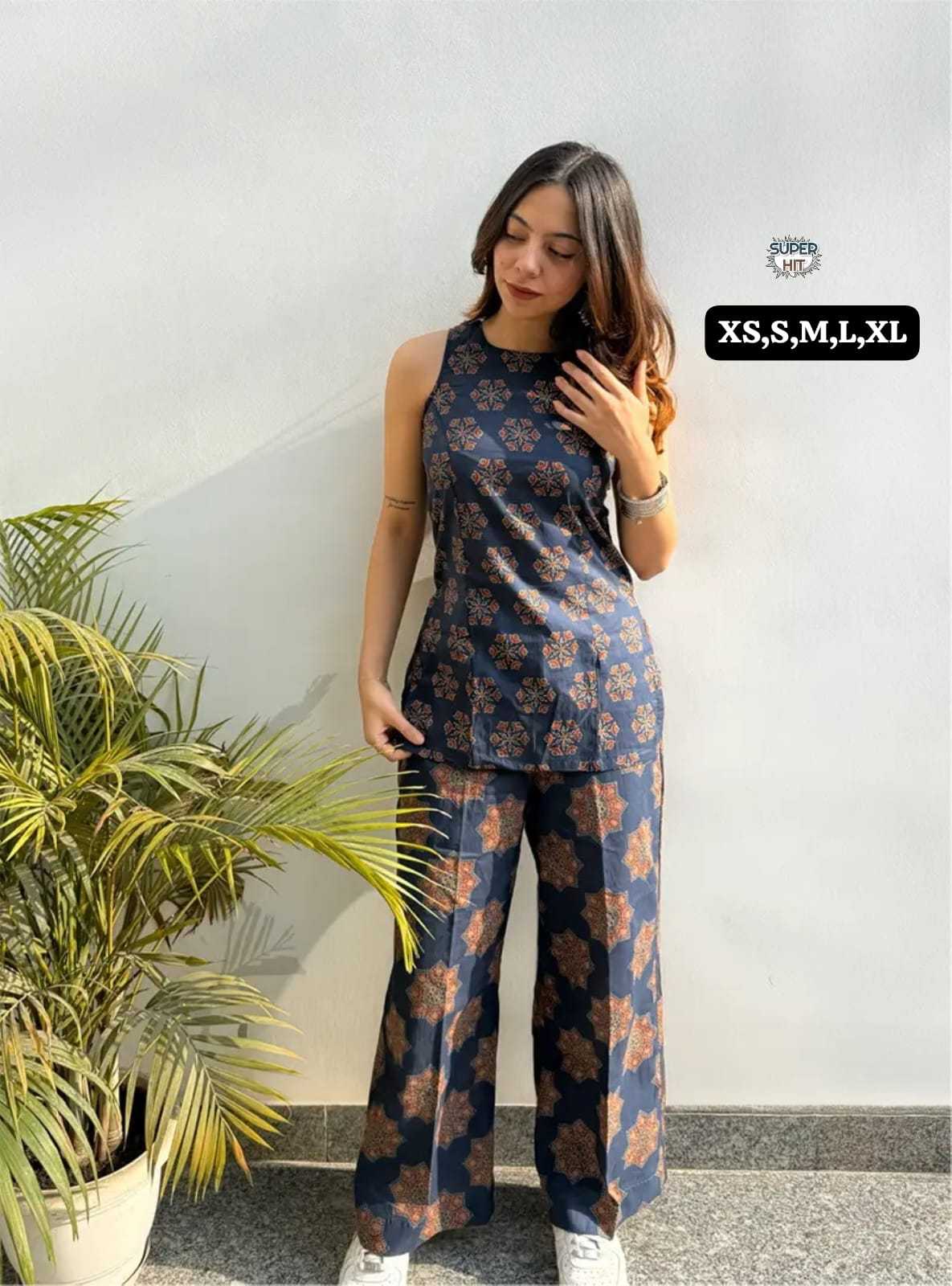 Trupti Rayon Kurti