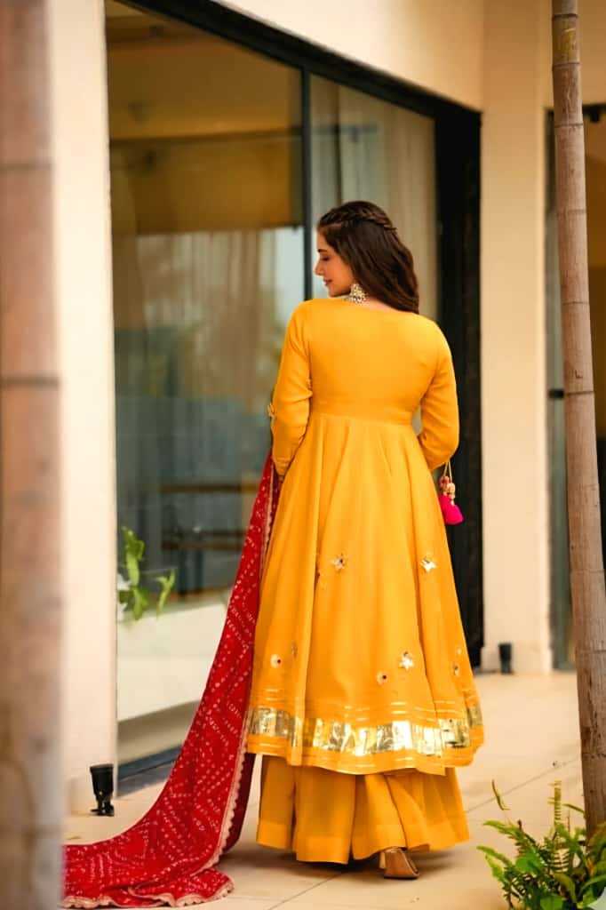 Chinon Palazzo Suit in Mustard