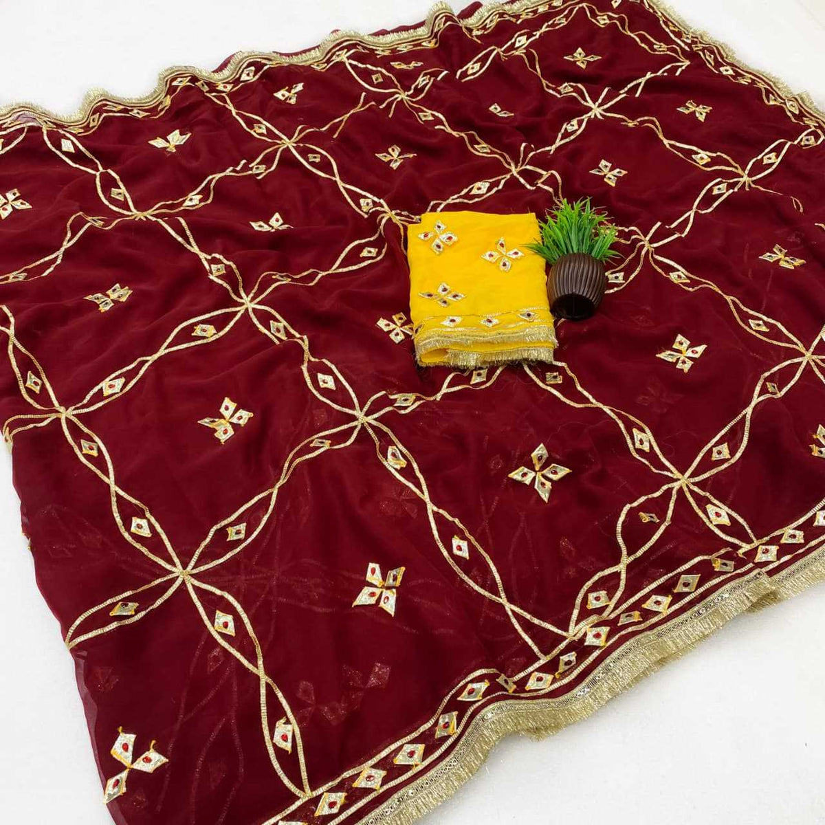 Georgette Saree in Maroon