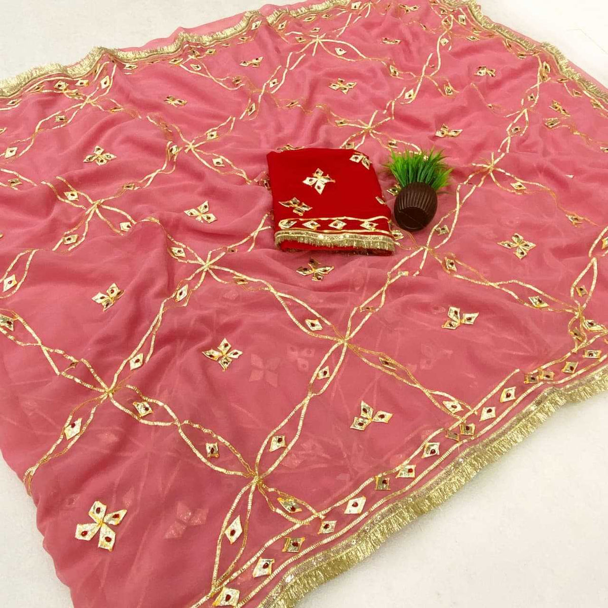 Georgette Saree in Maroon