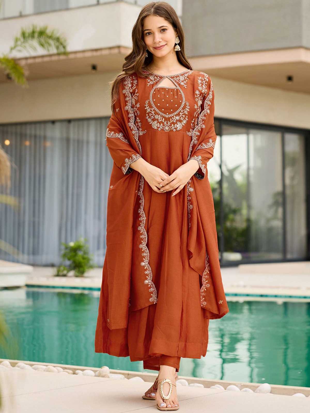 Embroidery Suit