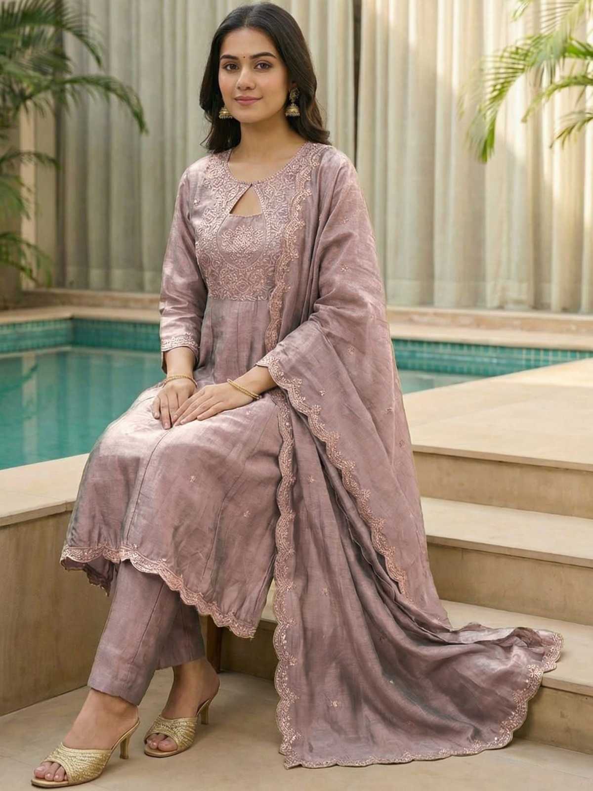 Embroidery Suit
