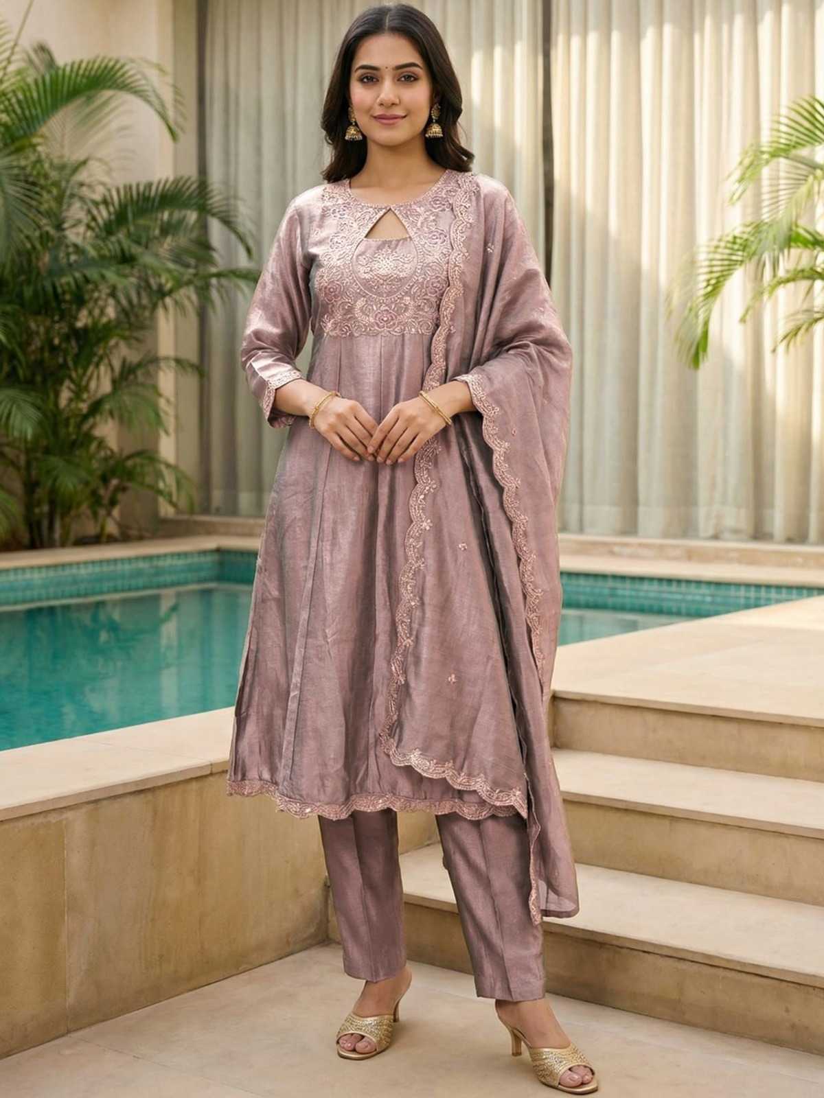 Embroidery Suit
