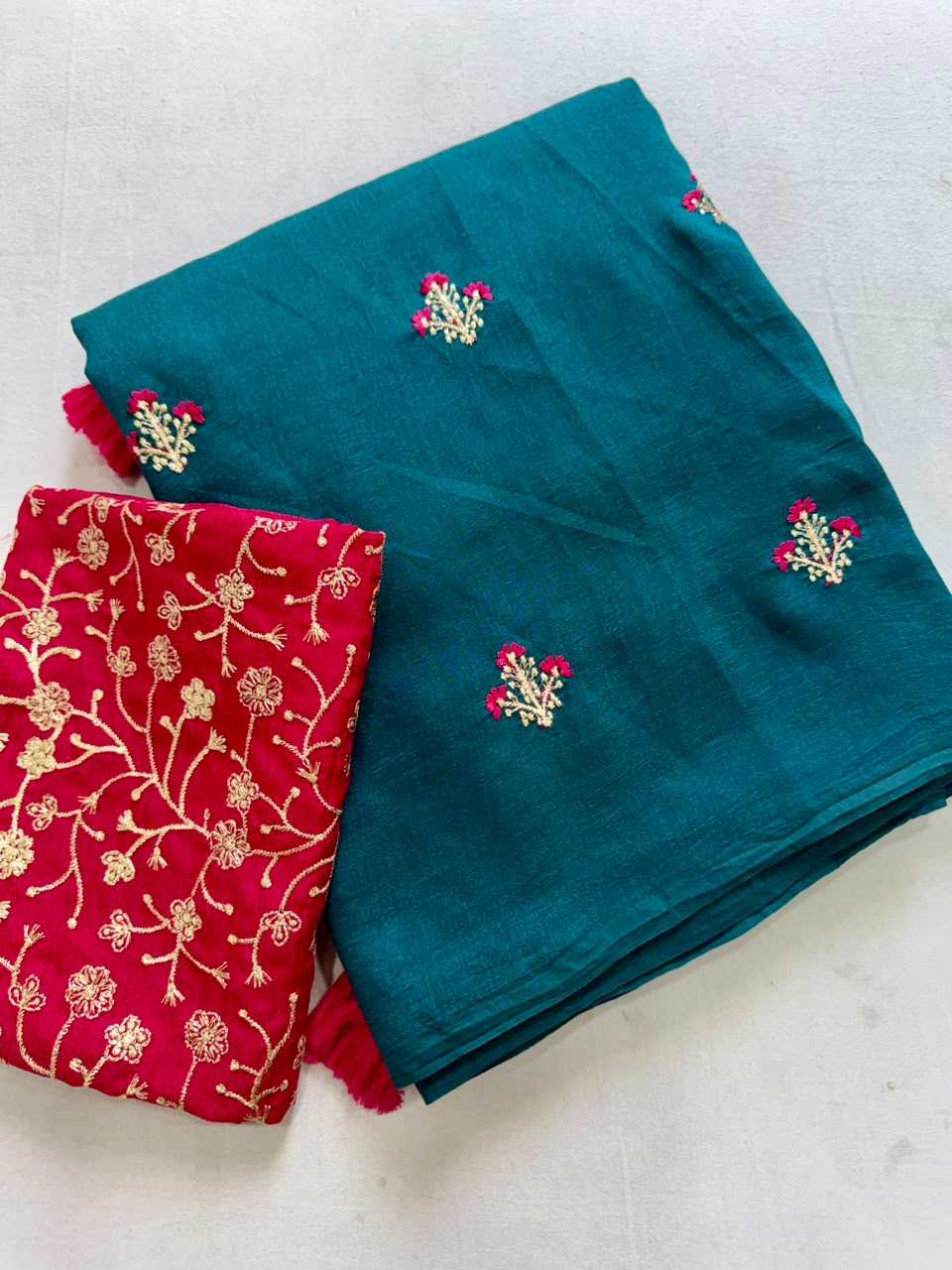 Avantika Viscose Embroidered Saree