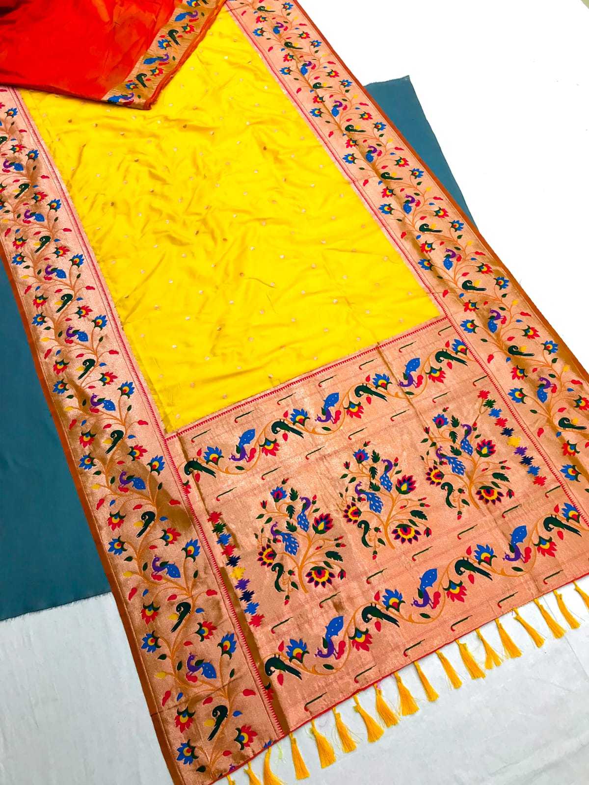 Full Well Kanjivaram Silk Heavy Saree