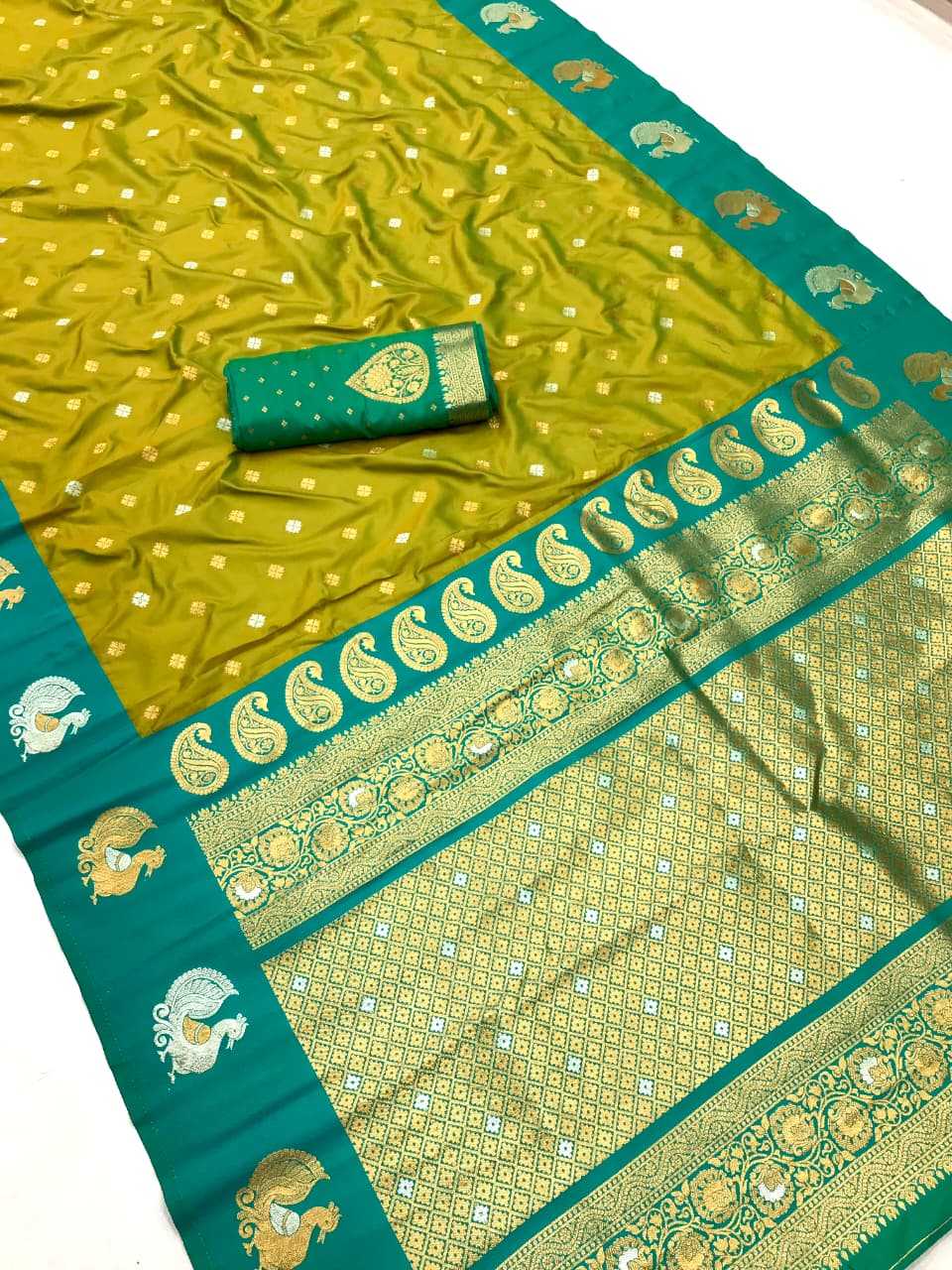 Hans Banarasi Soft Silk Saree