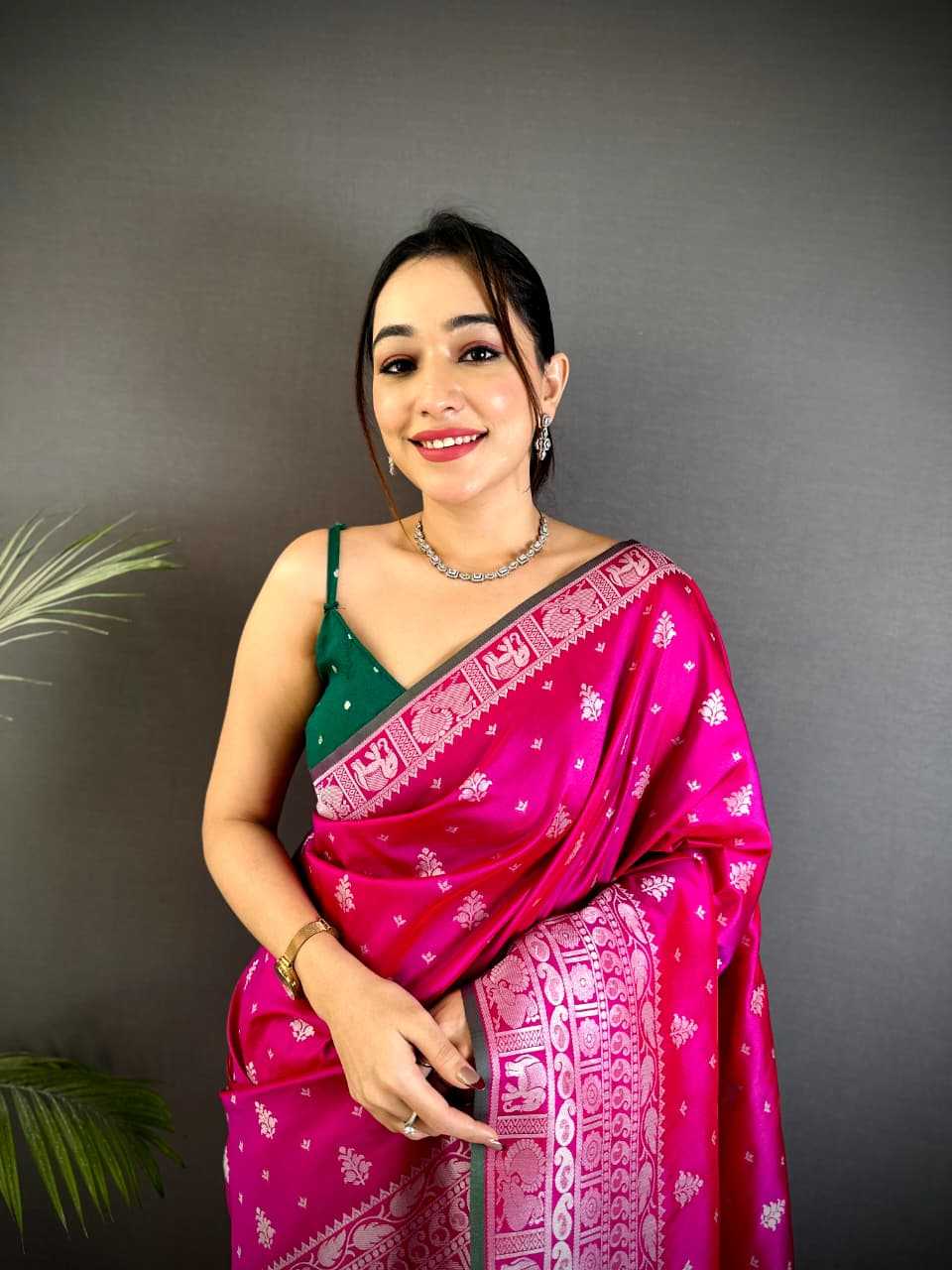 Banarasi Soft Silk Zari Border Saree