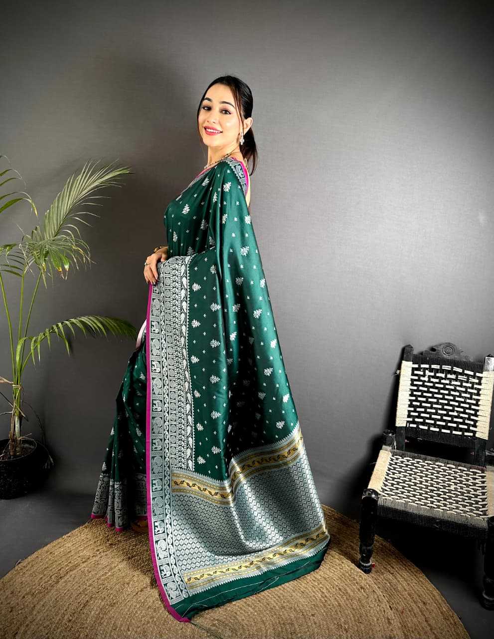 Banarasi Soft Silk Zari Border Saree