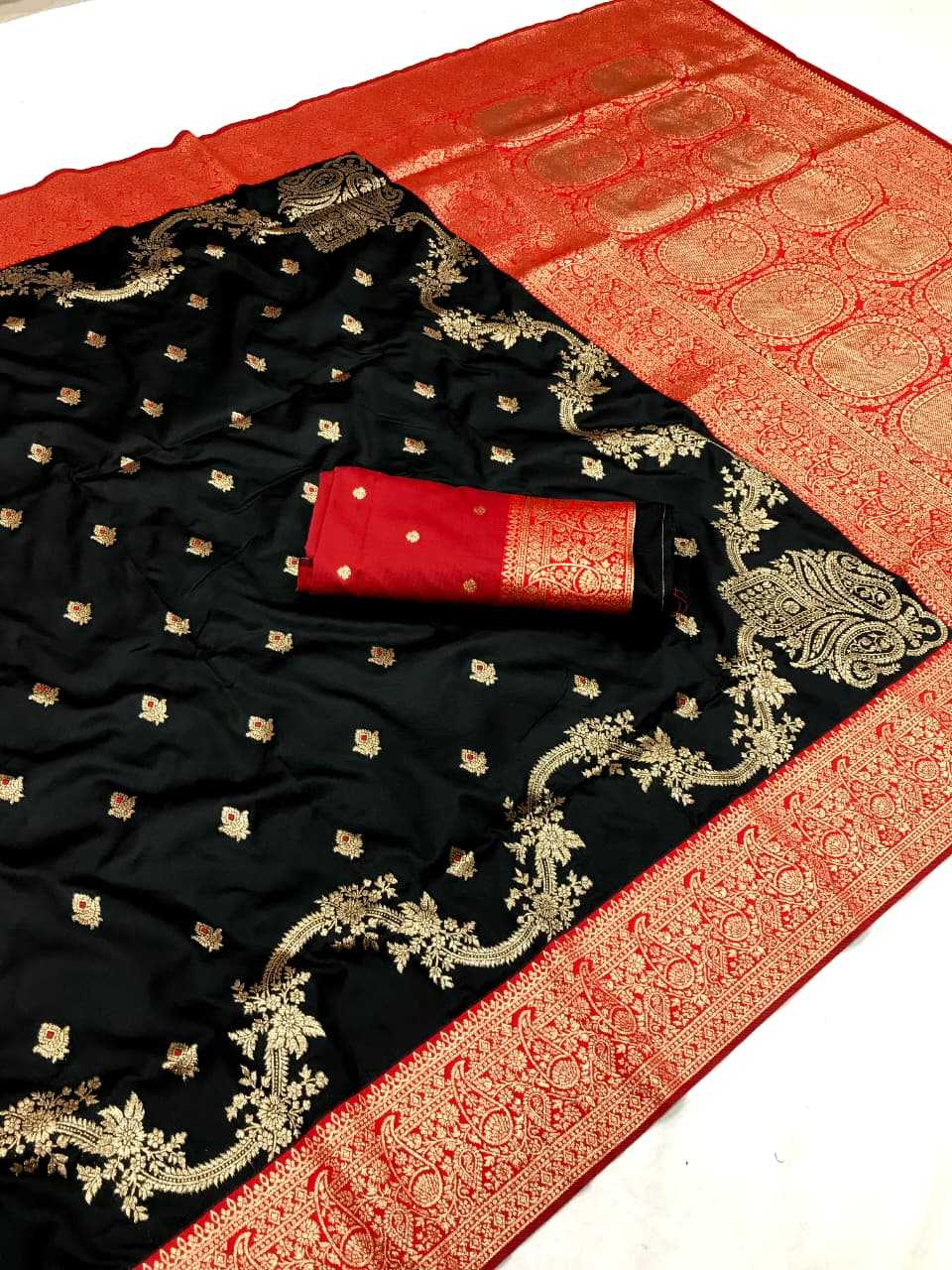 Virat Banarasi Soft Silk Saree