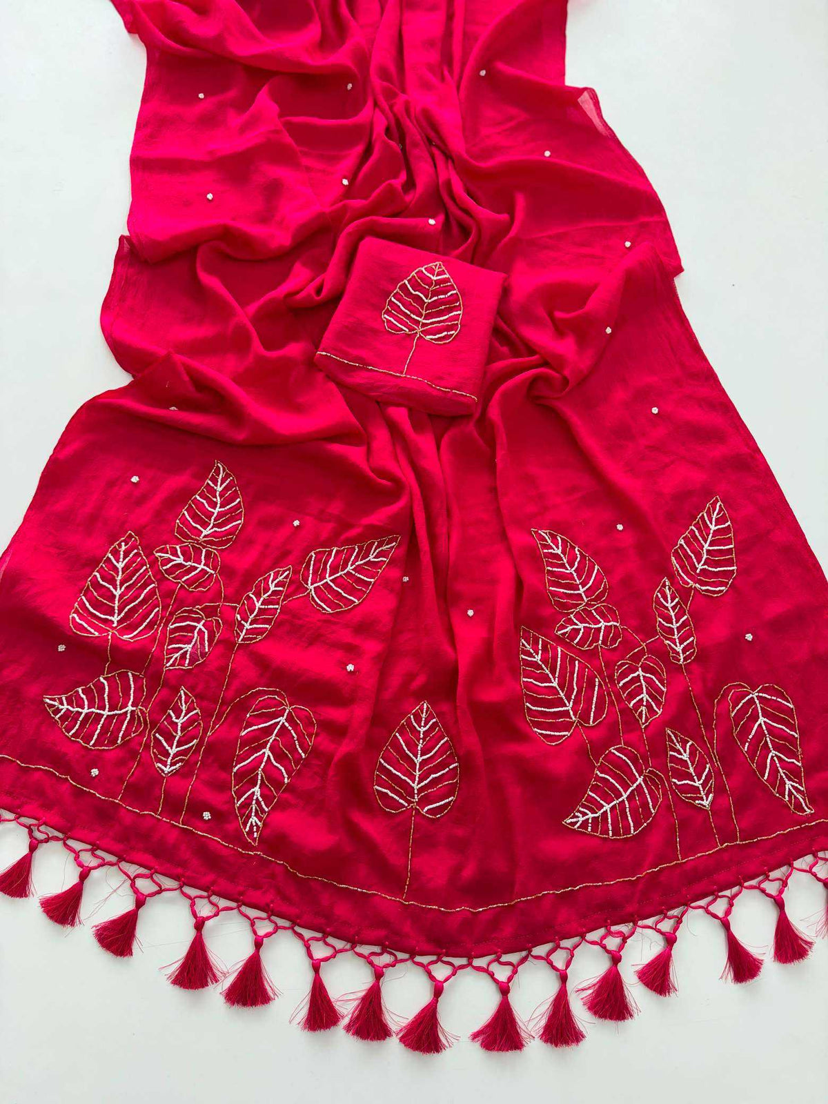 Aariniya Crush Silk Soft Saree