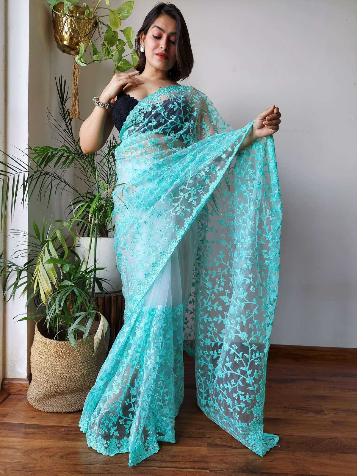Abhivya Viscose Designer Saree