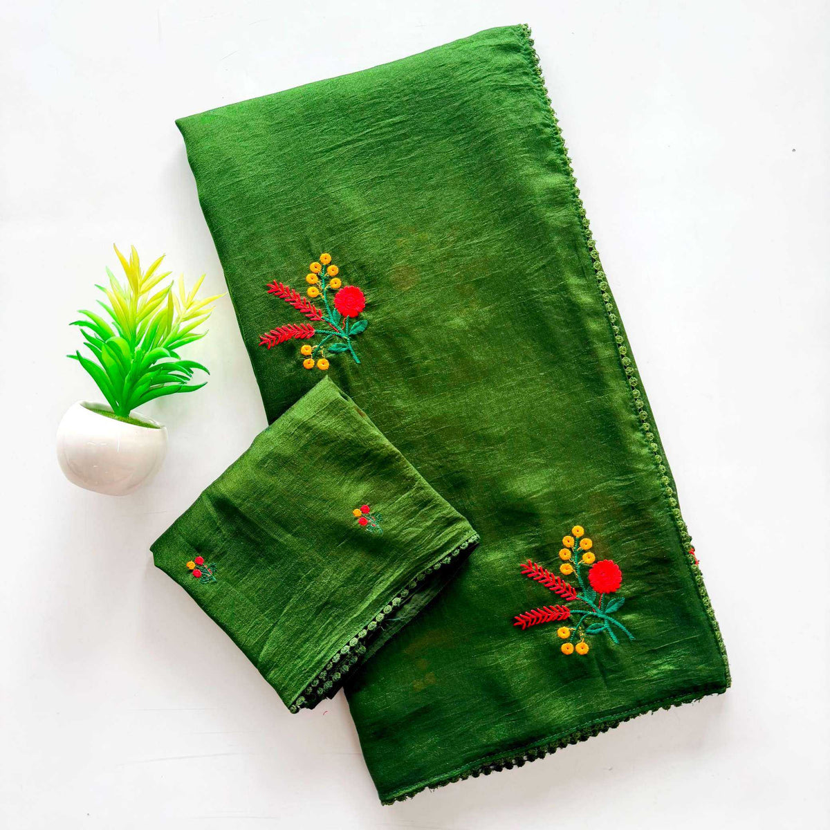 Amaira Soft Silk Saree in Red