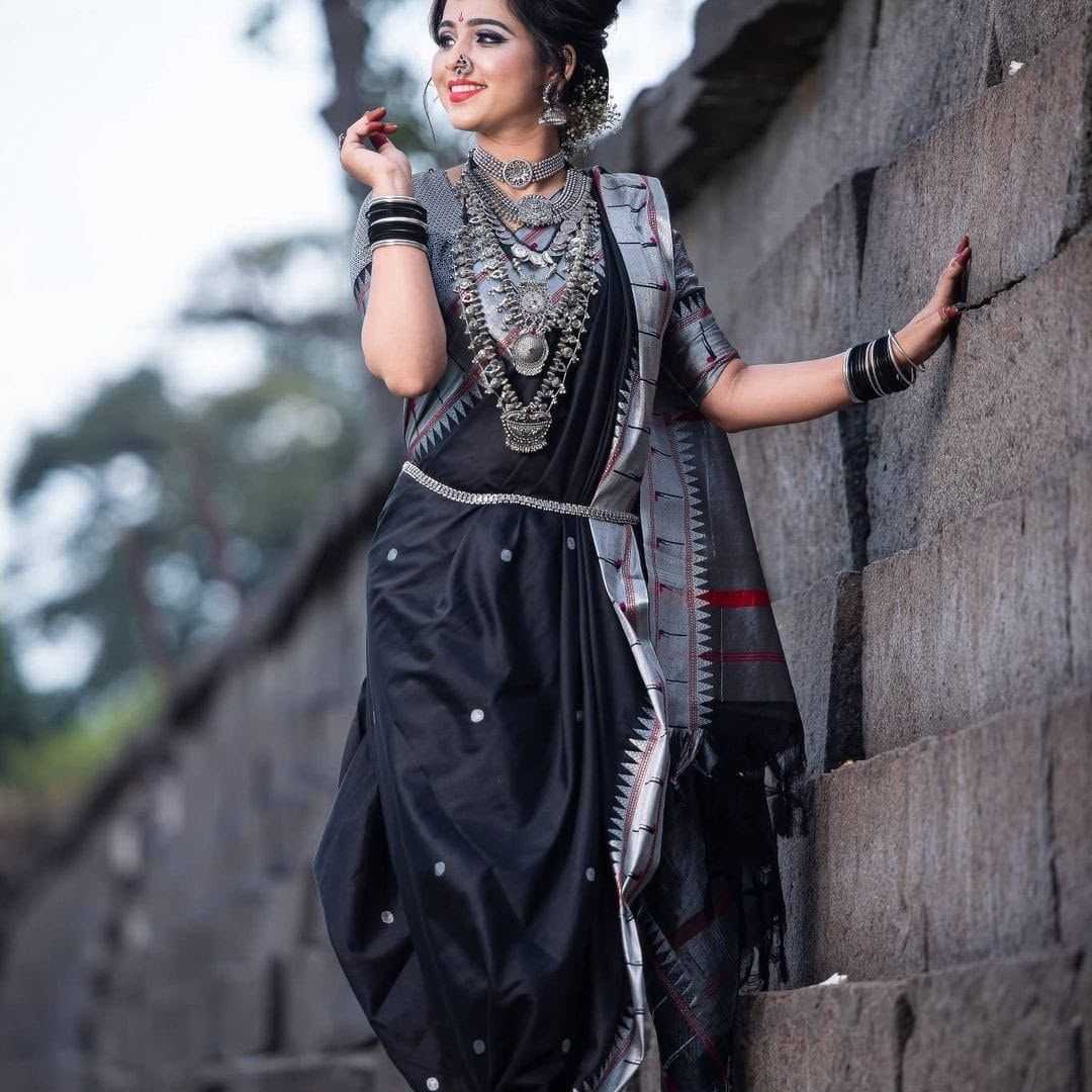 Lichi Silk Designer Saree in Red